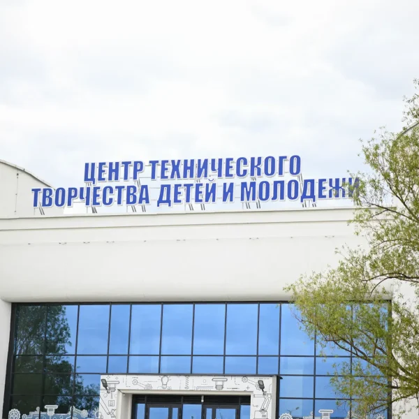 Крышные рекламные конструкции и вывески на крыше